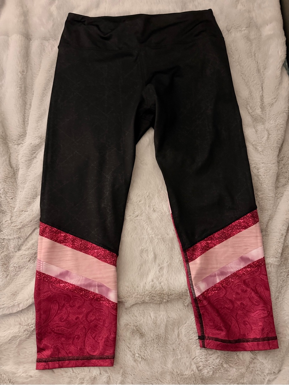 Women Black Capri Leggings with Pink Accent Panels